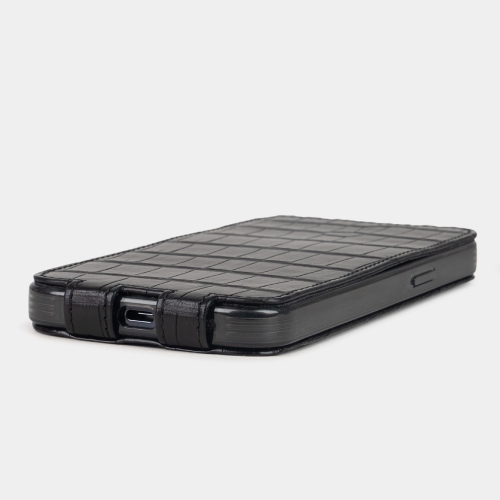 Чехол для iPhone 15 Pro Max из кожи крокодила, черного цвета