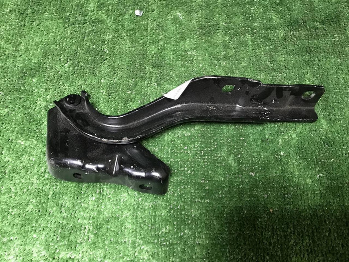 Петля капота левая Haval Jolion (2021-н.в.)