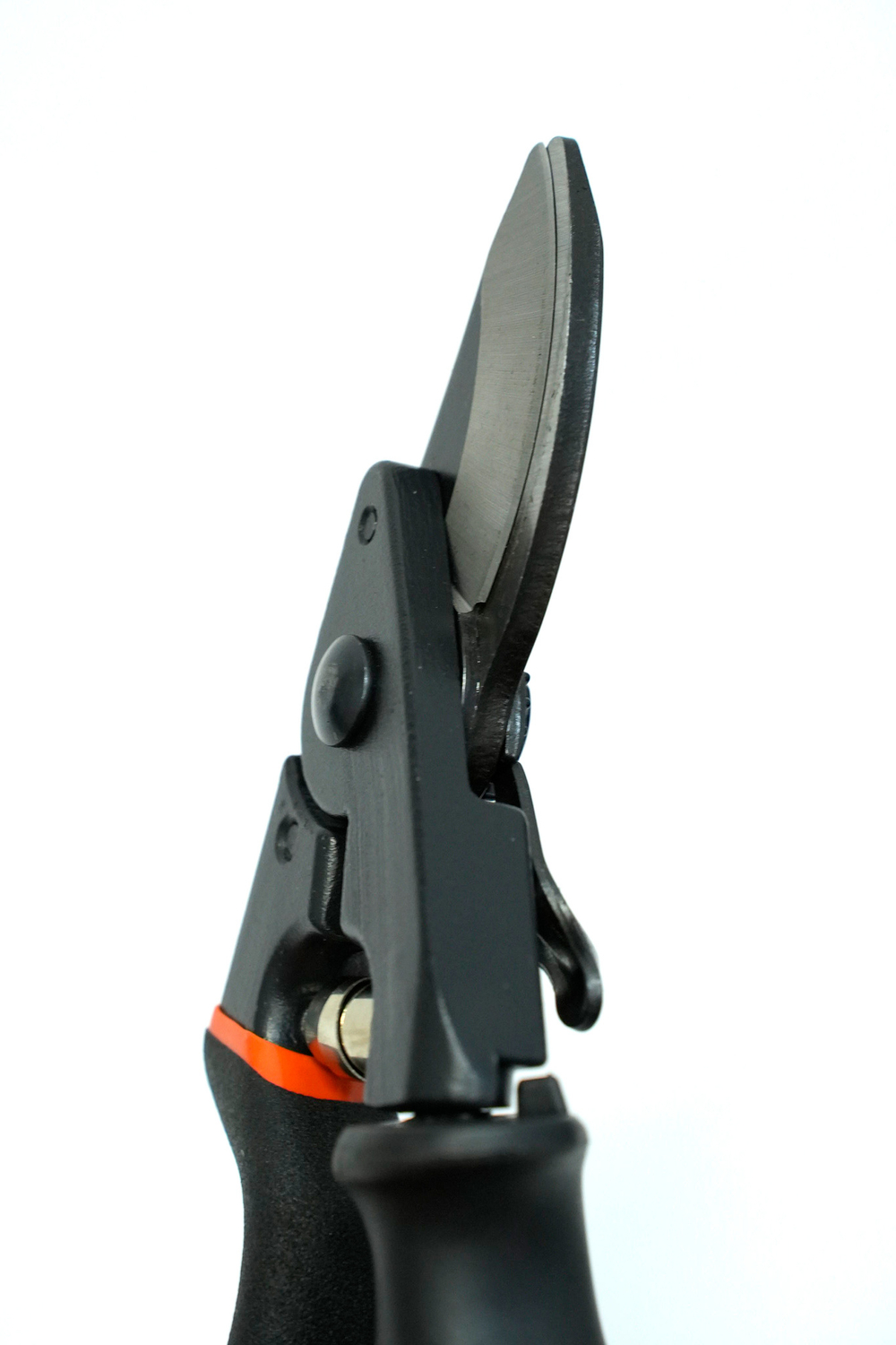 СЕКАТОР САДОВЫЙ ORIENT MK211