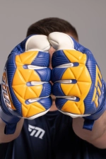 Вратарские перчатки Football Masters Varis X