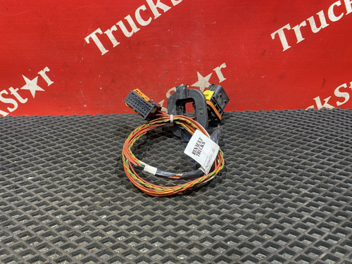 Проводка двери левой