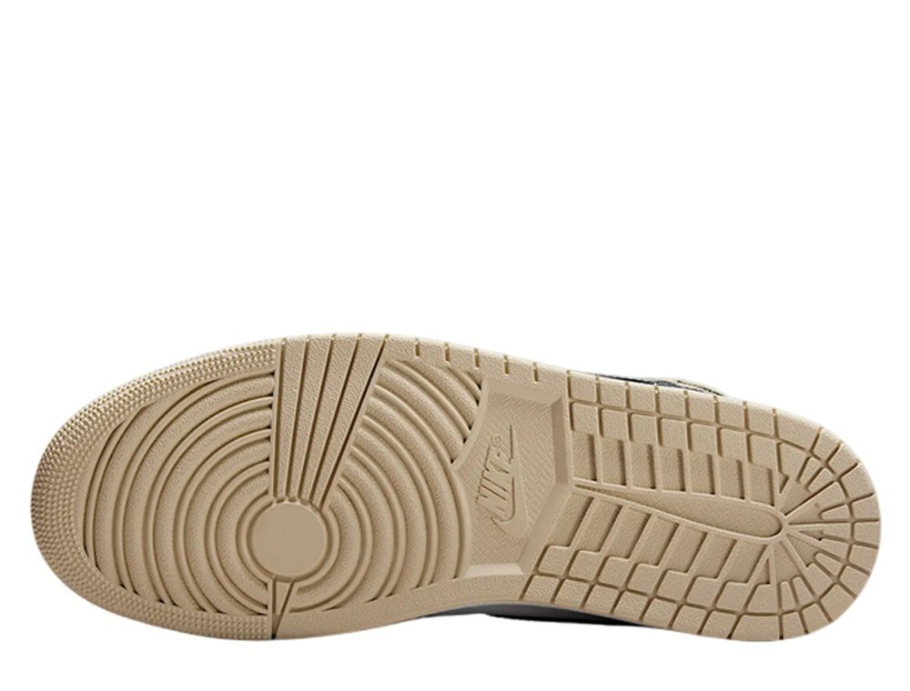 Баскетбольные кроссовки Air Jordan 1 Mid Beige Shoes