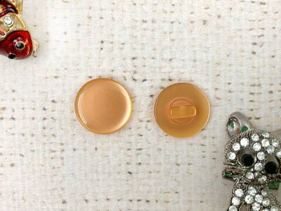 Пуговицы блузочные на ножке "карамелька", d 1,5 см