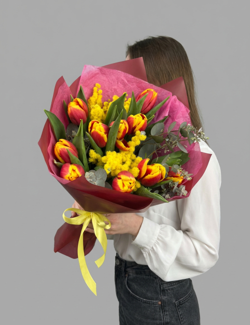 БУКЕТЫ - КОМПЛИМЕНТЫ