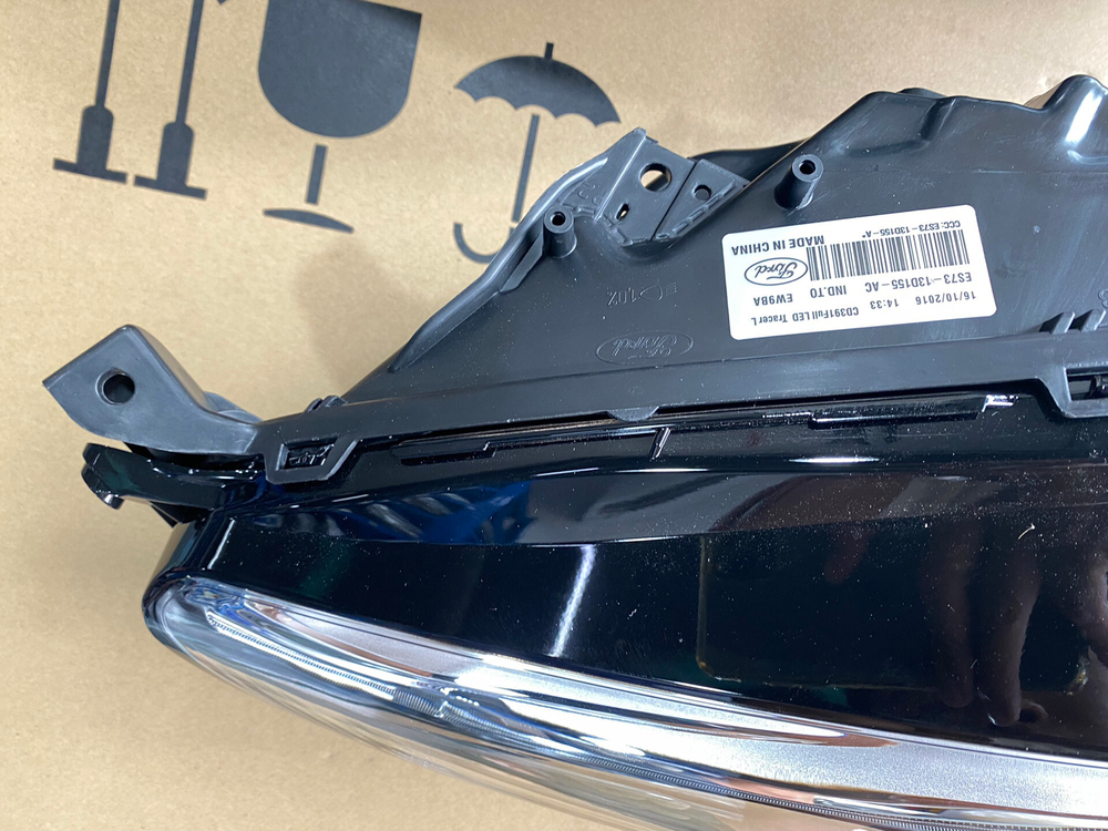 Оригинальная LED фара Ford Mondeo 2013+ (левая/правая)