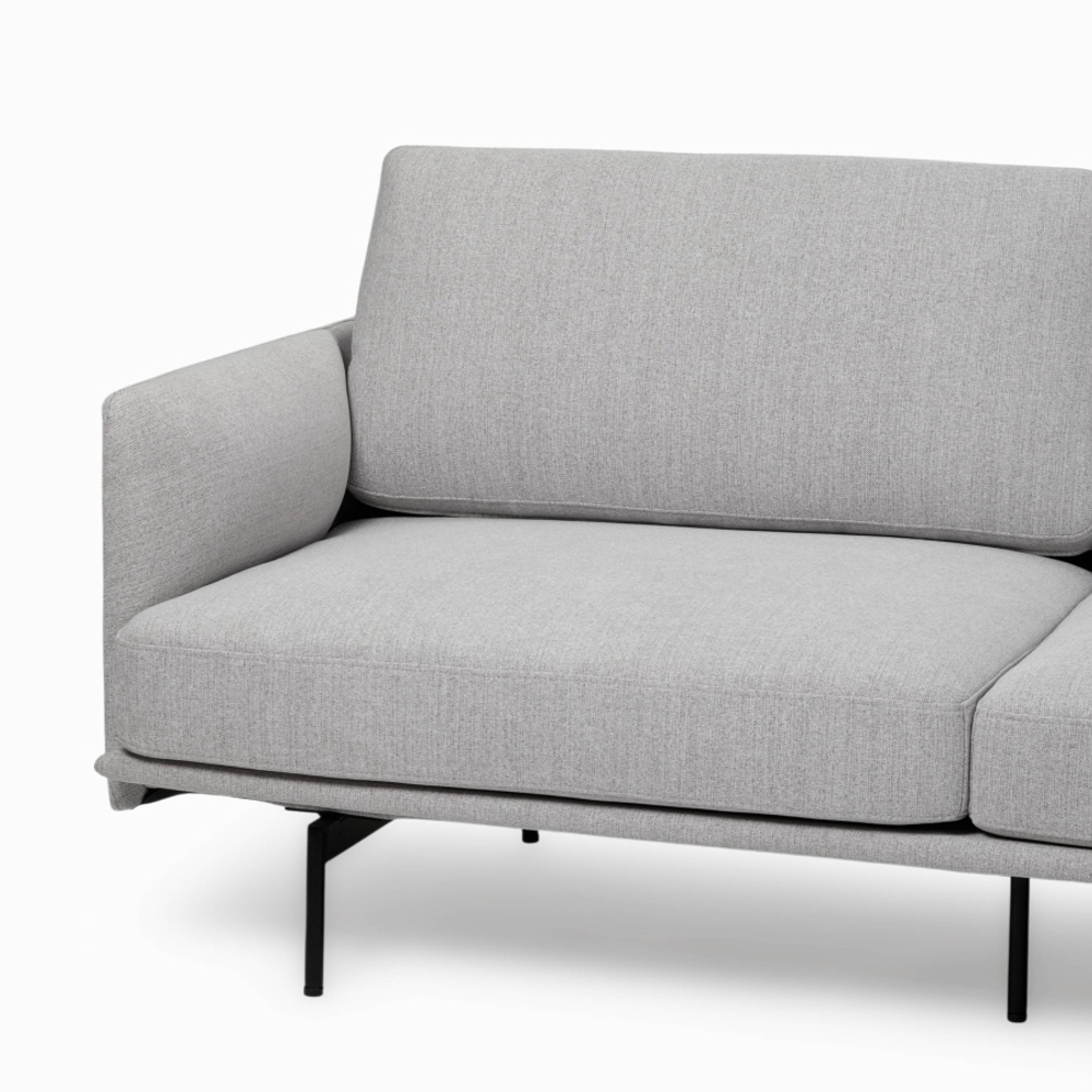 Диван двухместный Bebe ширина 185