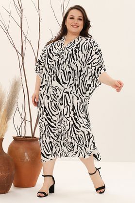 Цена на Парео-12634 больших размеров