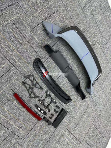 Карбоновый спойлер для PORSCHE 911 992 TURBO 2019–2025