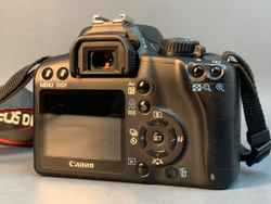 Canon 1000D kit 18-55 mm 3.5-5.6 II