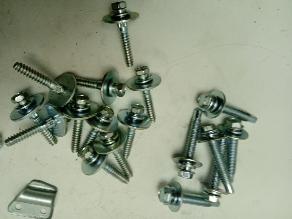 M1092QD1 кт10 Крепеж, хомуты для стиральной машины LG б/у