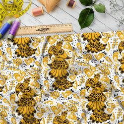 Ткань барби хохлома из золотых жар-птиц на белом фоне