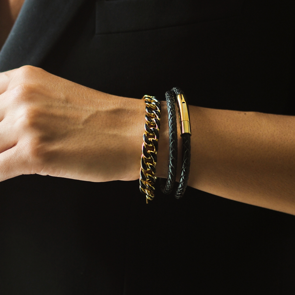 black enamel set extra