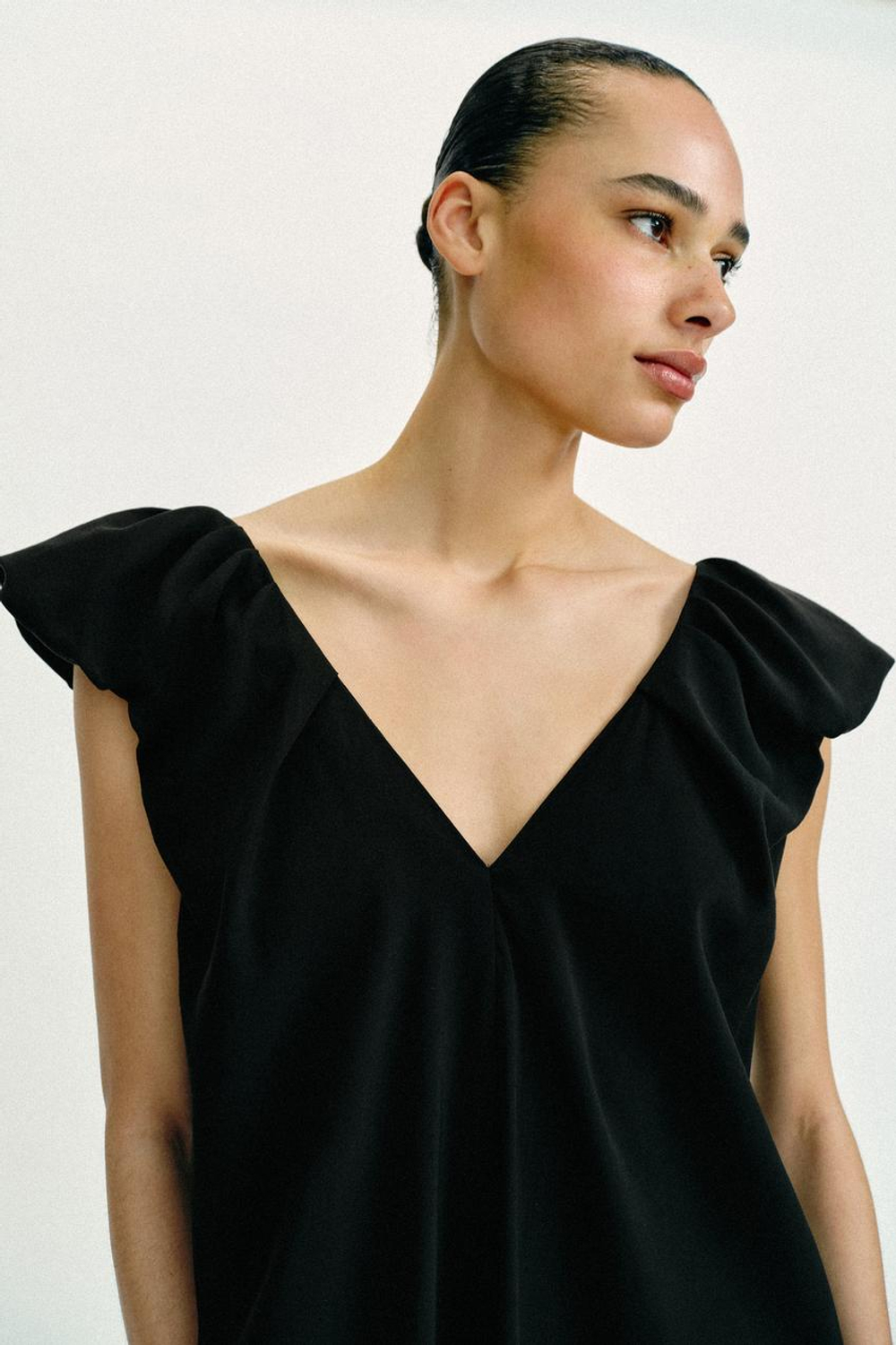 ZARA ДЛИННОЕ ПЛАТЬЕ С ОБЪЕМНЫМИ РУКАВАМИ, ЧЕРНЫЙ