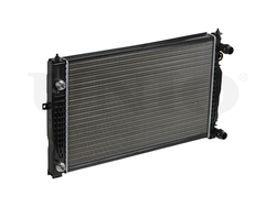 Радиатор охлаждения двигателя UNIO RAD-10077