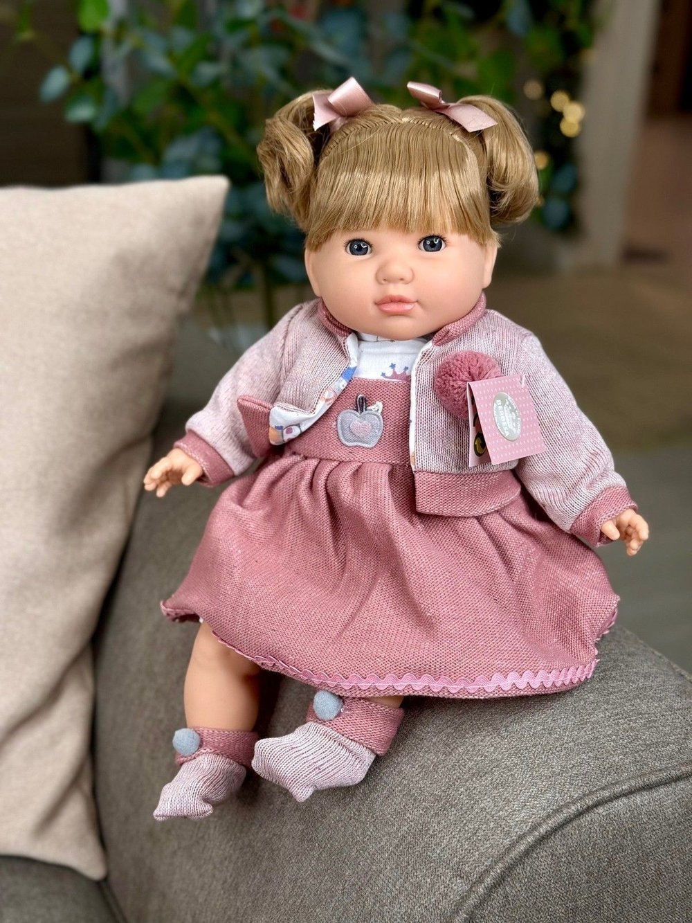 Кукла Berbesa мягконабивная 42см Sandra (4426S)