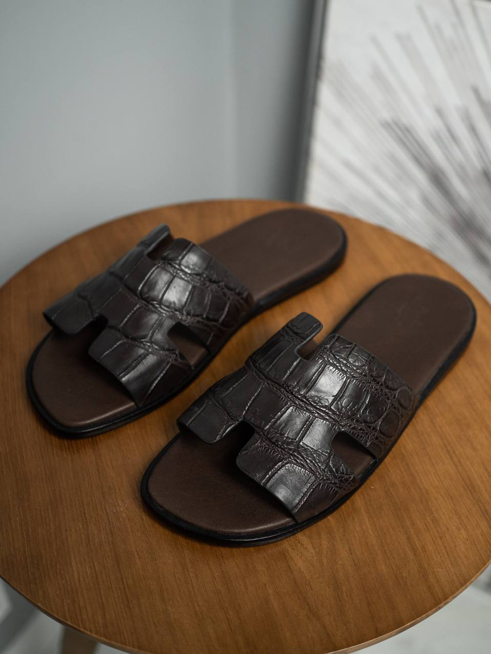 Шлепанцы Hermes из кожи крокодила, арт. 721573