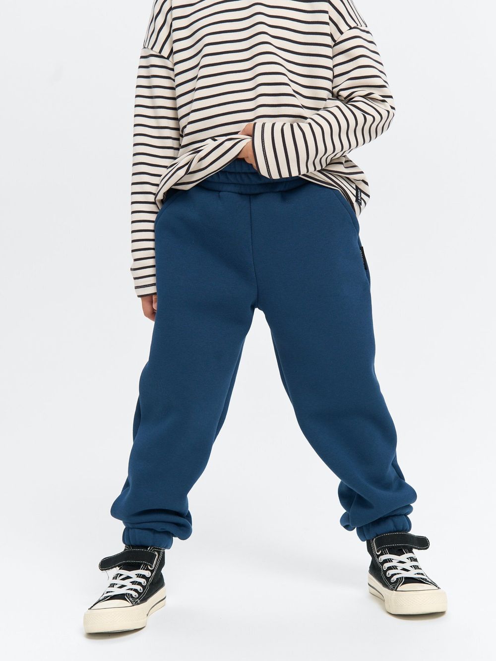 Джоггеры "Шторм" с карманами утепленные