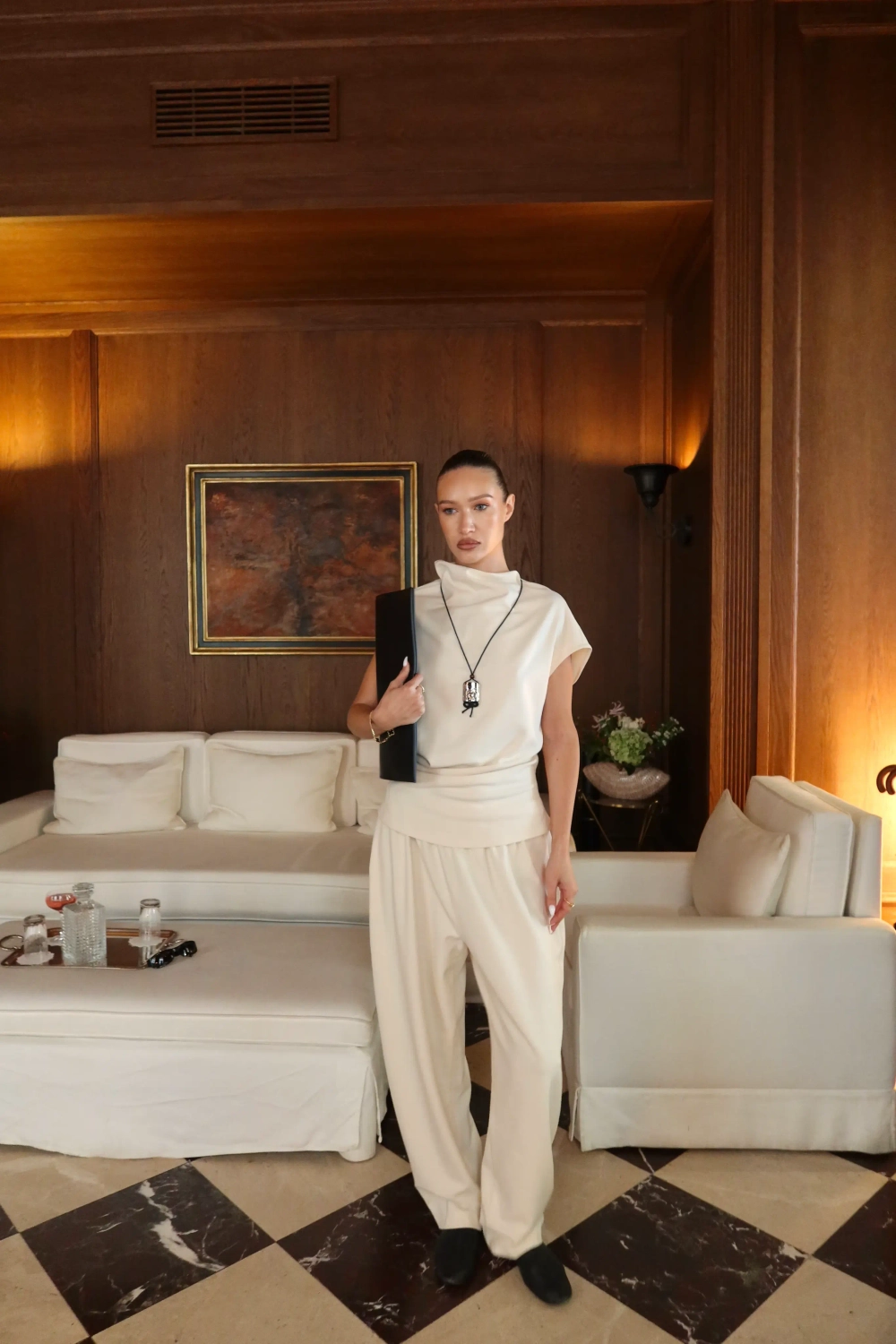 Топ "Lunar" молочный