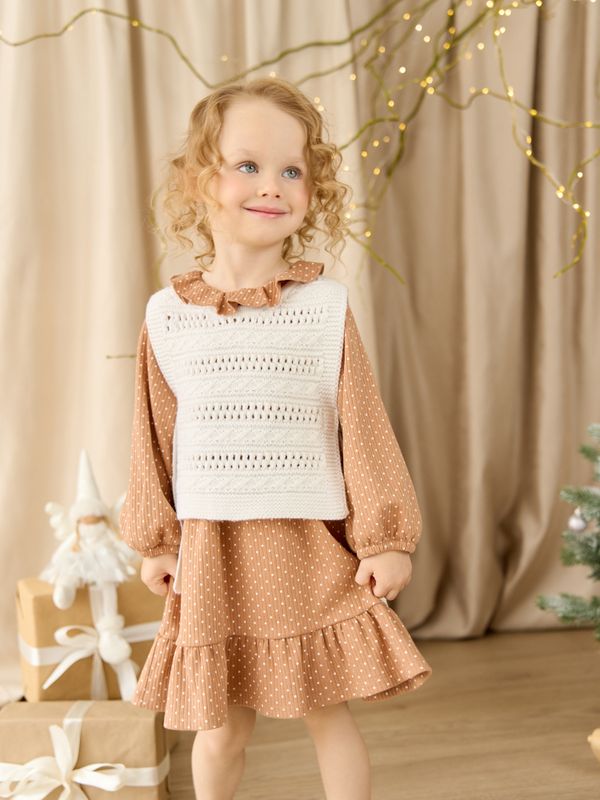 Платье с оборкой 