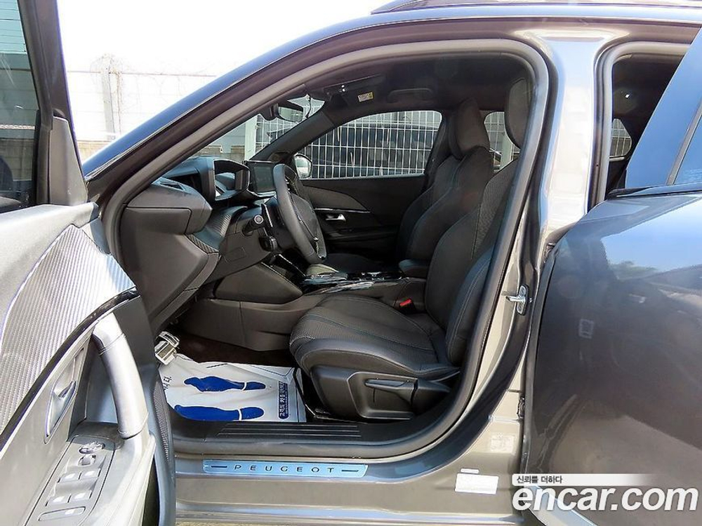 Peugeot 2008 2 Generation 1.5 BlueHDi GT (07.2023)