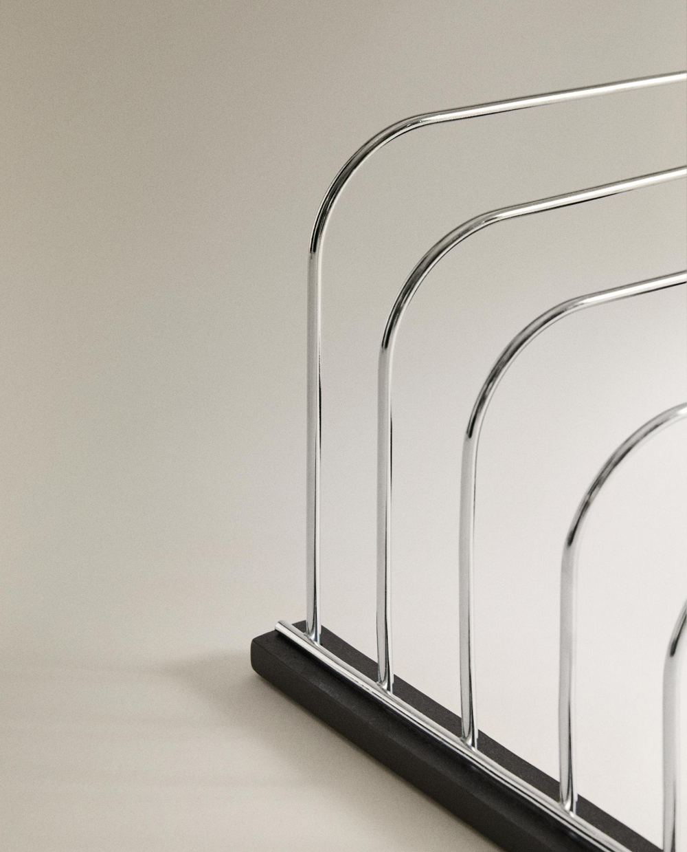 Zara Home Органайзер-держатель для крышек и разделочных досок металлический на 6 секций
