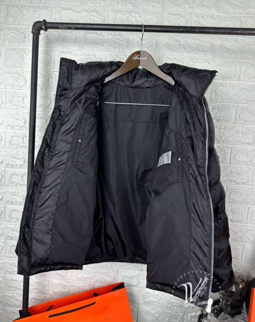 Пуховик короткий Dior CD