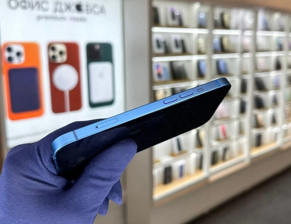 iPhone 13, 128 ГБ б/у
