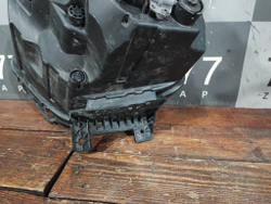 Фара правая галоген Kia Soul 3 Оригинал Целая 92102K0120