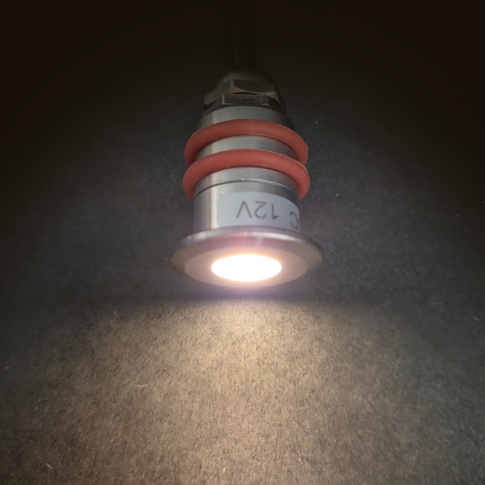 Точечный светильник для бани, сауны и хамама "Steam&Water", d=22mm, цвет сталь + дубовая накладка