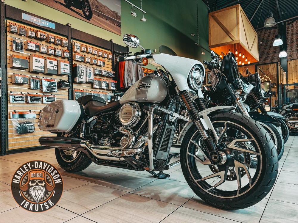 Мотоцикл Harley-Davidson® Sport Glide™
