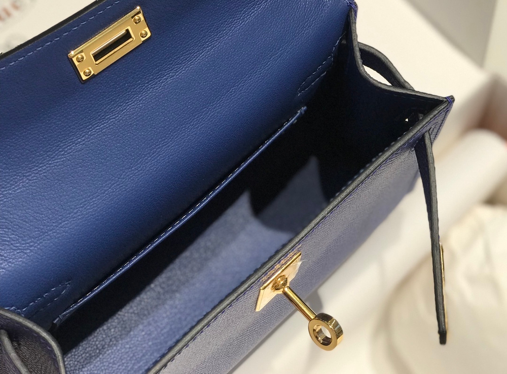 Hermes Kelly 20