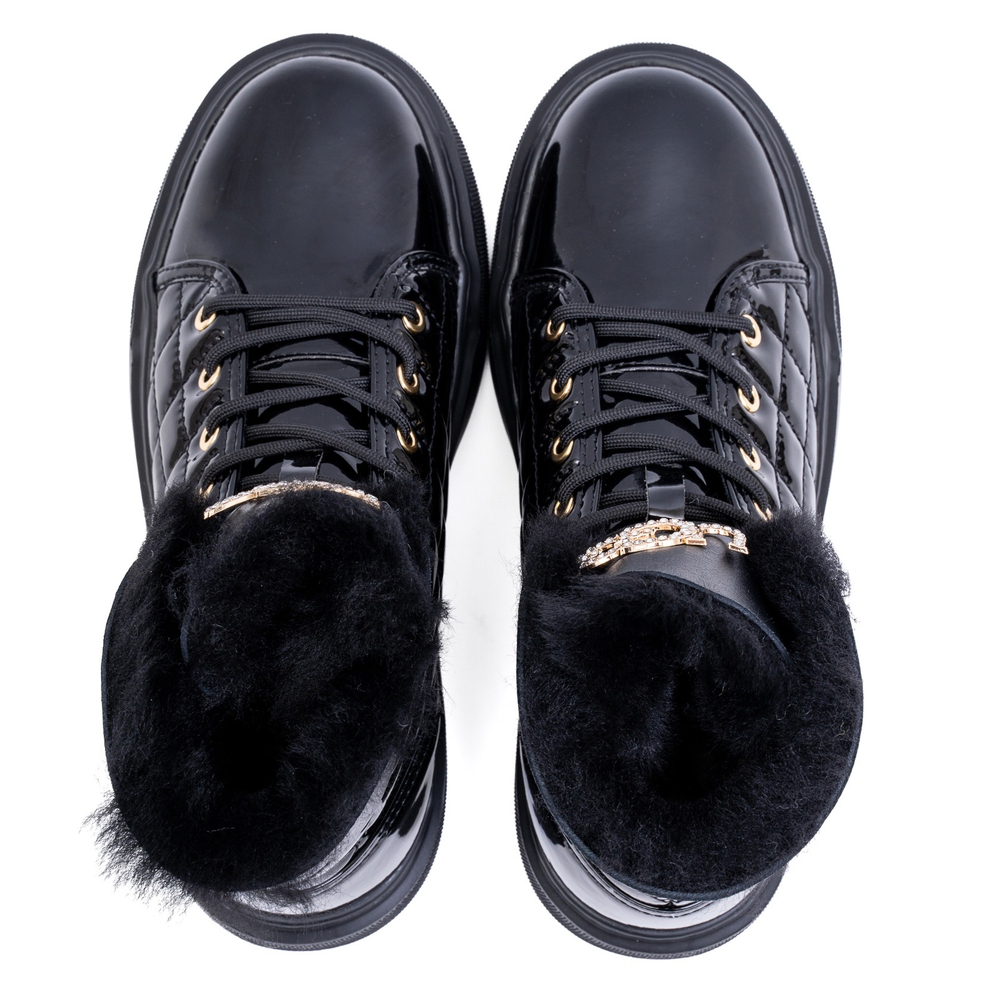 UGG Shanti Triple Black