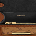 Сумка LOUIS VUITTON Dauphine Woc, M68746