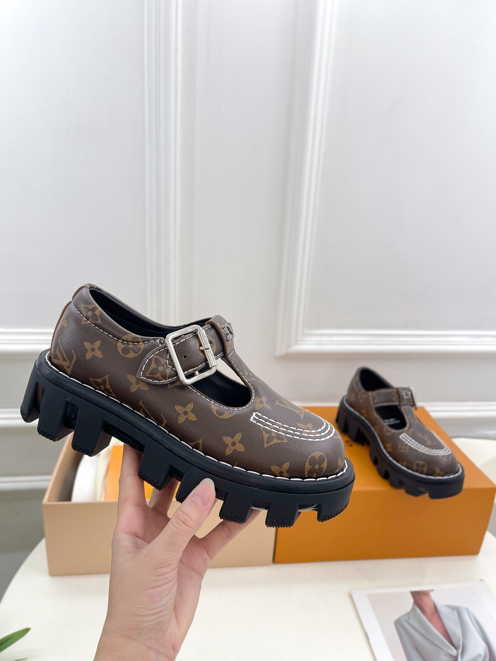 Louis Vuitton Checker Mary Jane