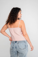 Топ женский летний на тонких бретелях под пиджак вечерний на молнии на лето базовый повседневный на каждый день блузка алый бордовый яркий легкий универсальный удобный