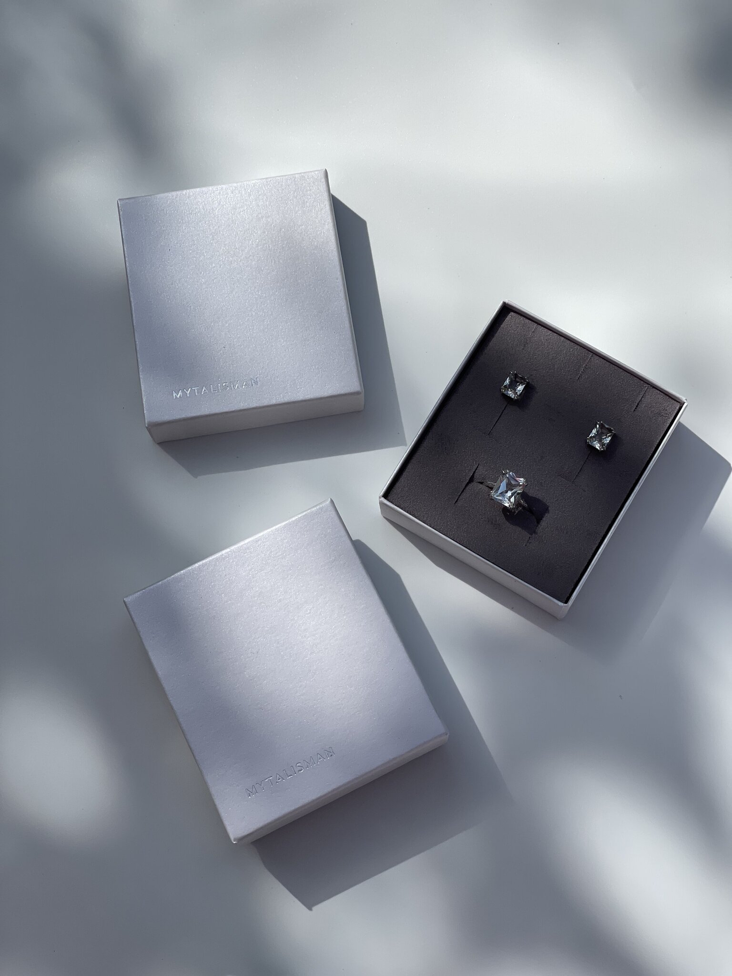 Коробка картонная My Talisman большая, перламутр