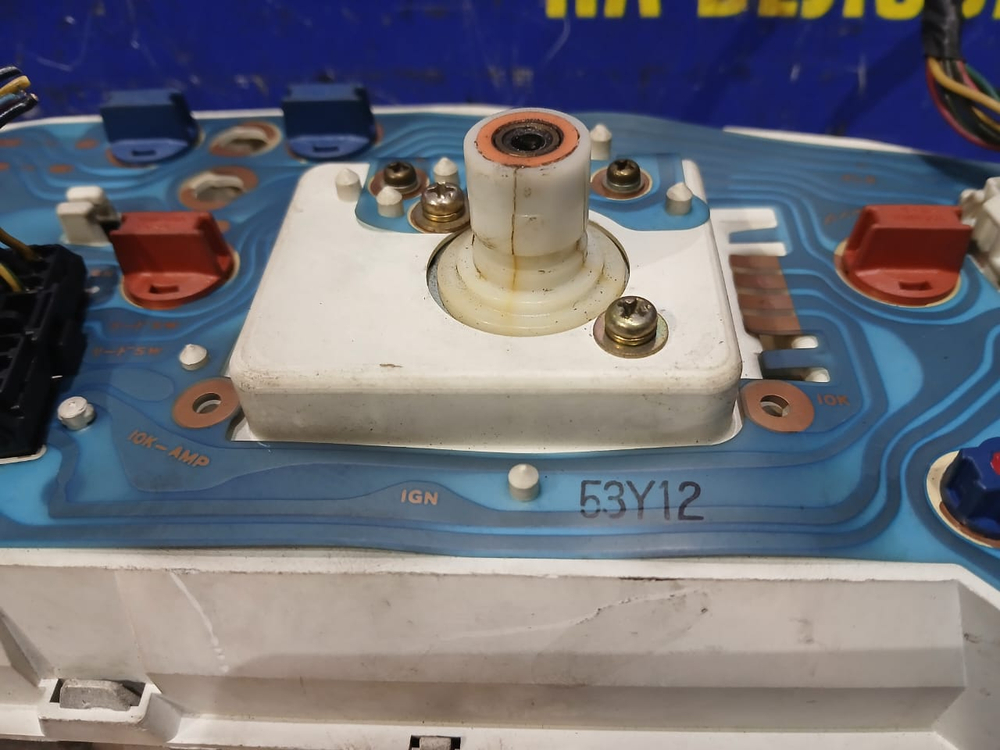 Щиток приборов NISSAN SUNNY 1990