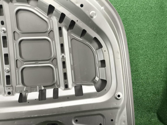 Капот Lixiang L9 (2022-н.в.)