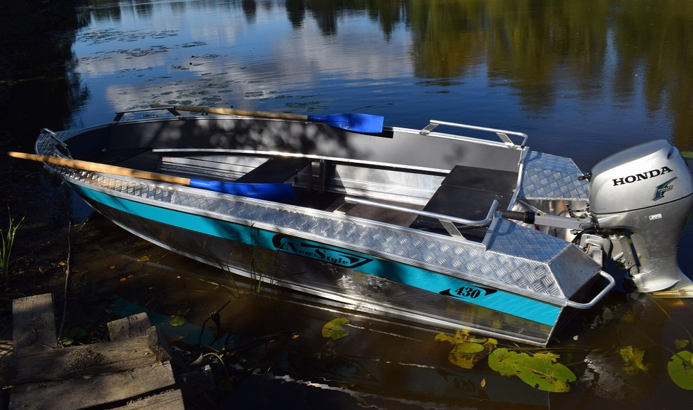 Алюминиевая лодка WELLBOAT-43-0
