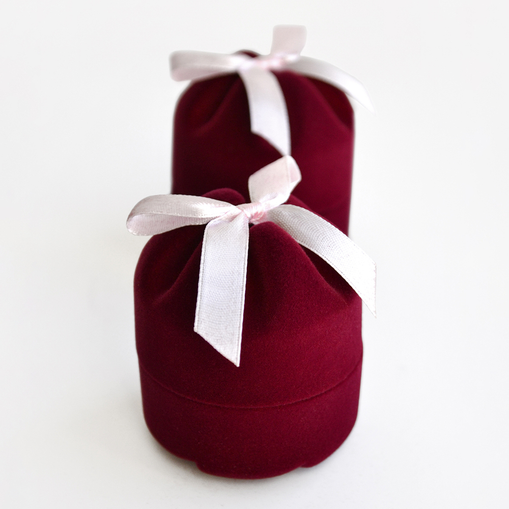 Подарочный футляр‑мешочек для ювелирного кольца