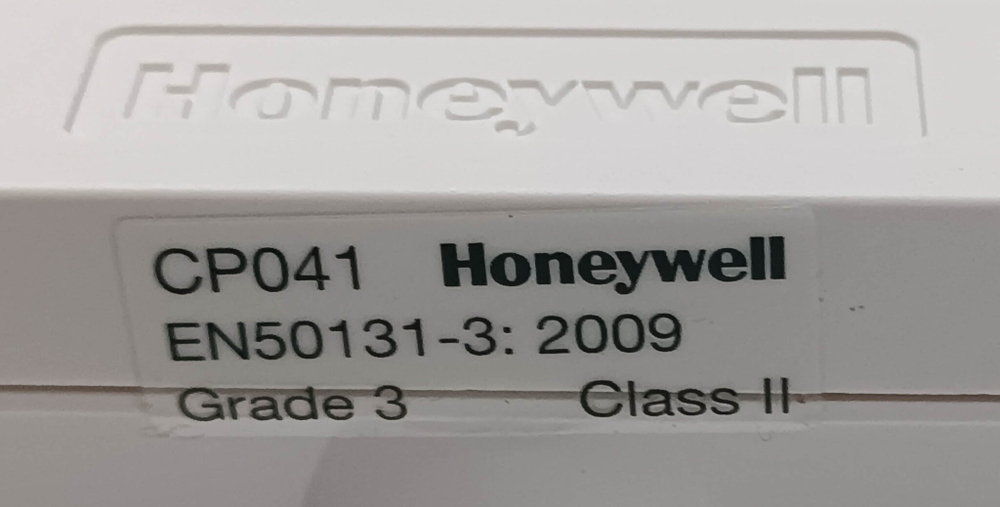 Клавиатура графическая Honeywell CP041-00 c цветным сенсорным экраном Galaxy Dimension Touchsceen Keypad Multi-Language