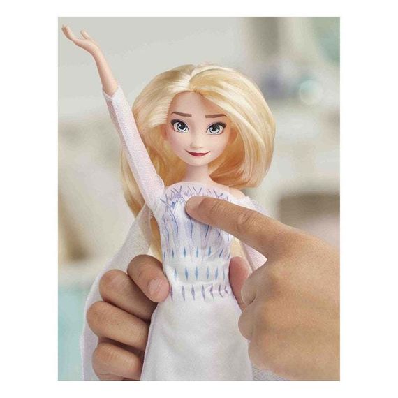 Kukla Disney Frozen 2 Musical Adventure Elsa Doll - Target