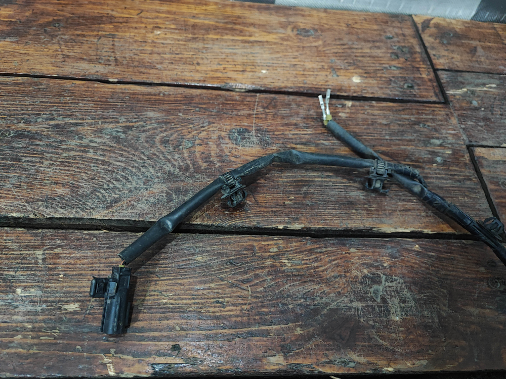 Проводка заднего бампера Mitsubishi Outlander 3 12-нв Б/У Оригинал 8510J305