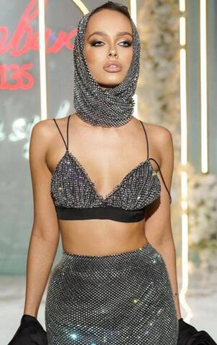 Платок декорированный кристаллами