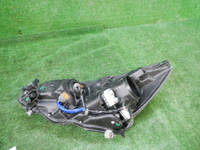 Фара правая Subaru Outback 5 (2014-2018) LED