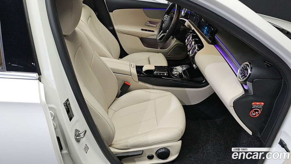 Mercedes-Benz A-Class W177 A220 Sedan (08.2022)