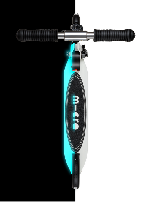 Самокат Micro Sprite Glow (светится в темноте) LED, белый