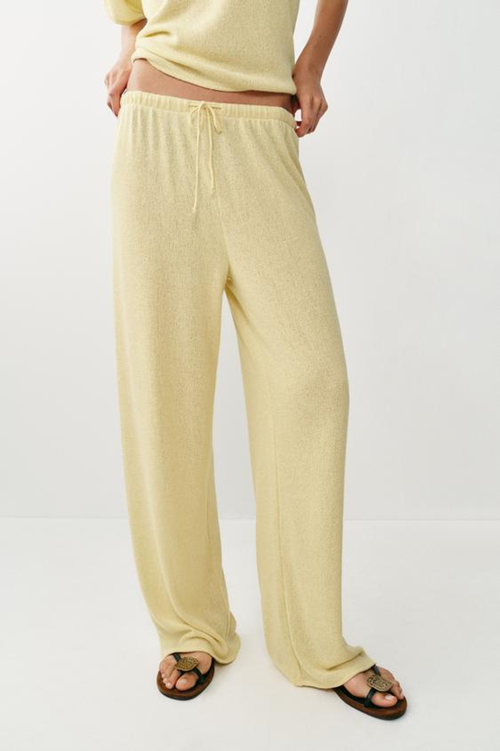 ZARA БРЮКИ WIDE LEG ИЗ ТКАНИ В ДЕРЕВЕНСКОМ СТИЛЕ, СВЕТЛО-ЖЕЛТЫЙ