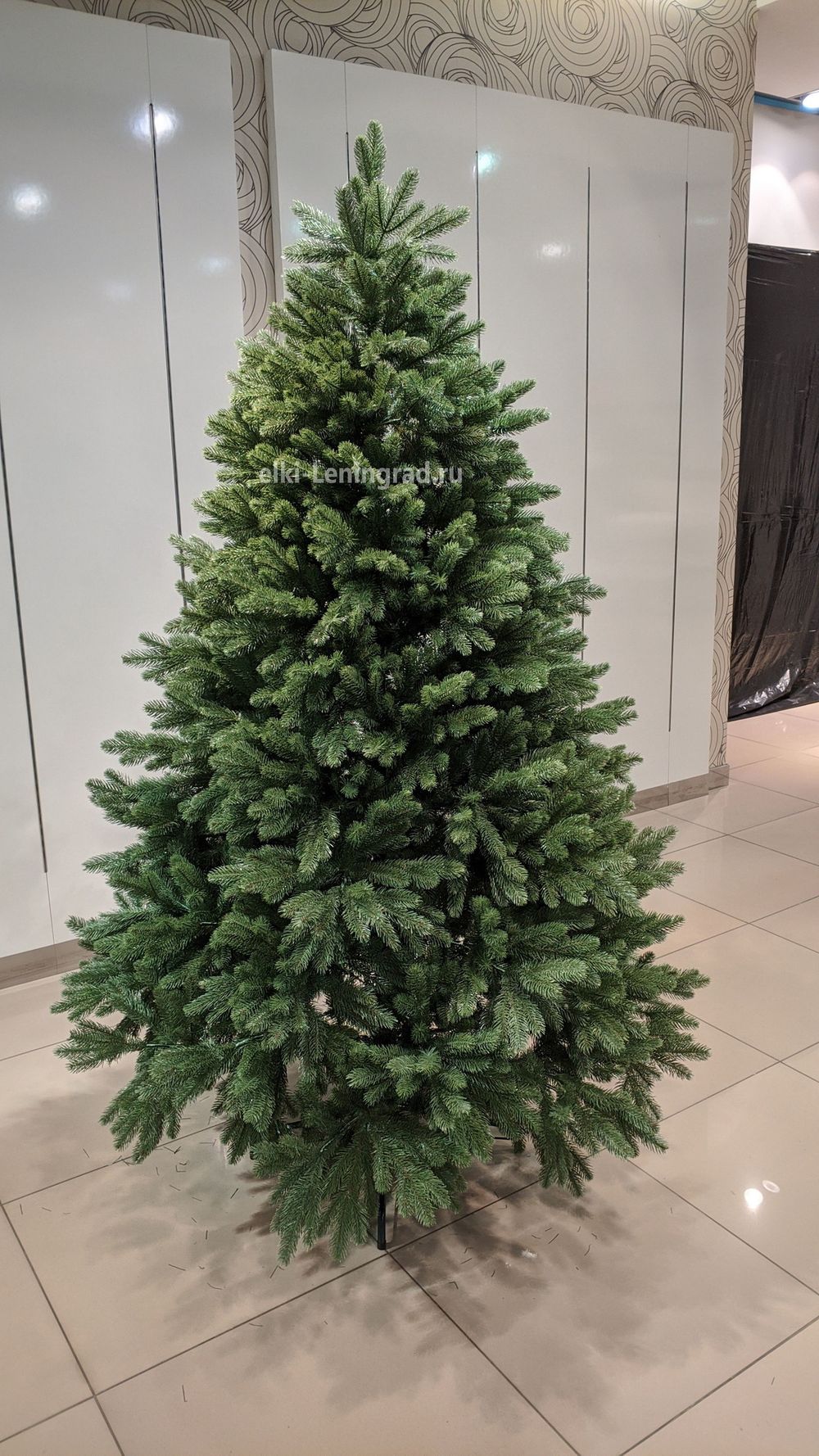 Искусственная ель «Барнелло» (Литая хвоя) 240 см / 2.4 м