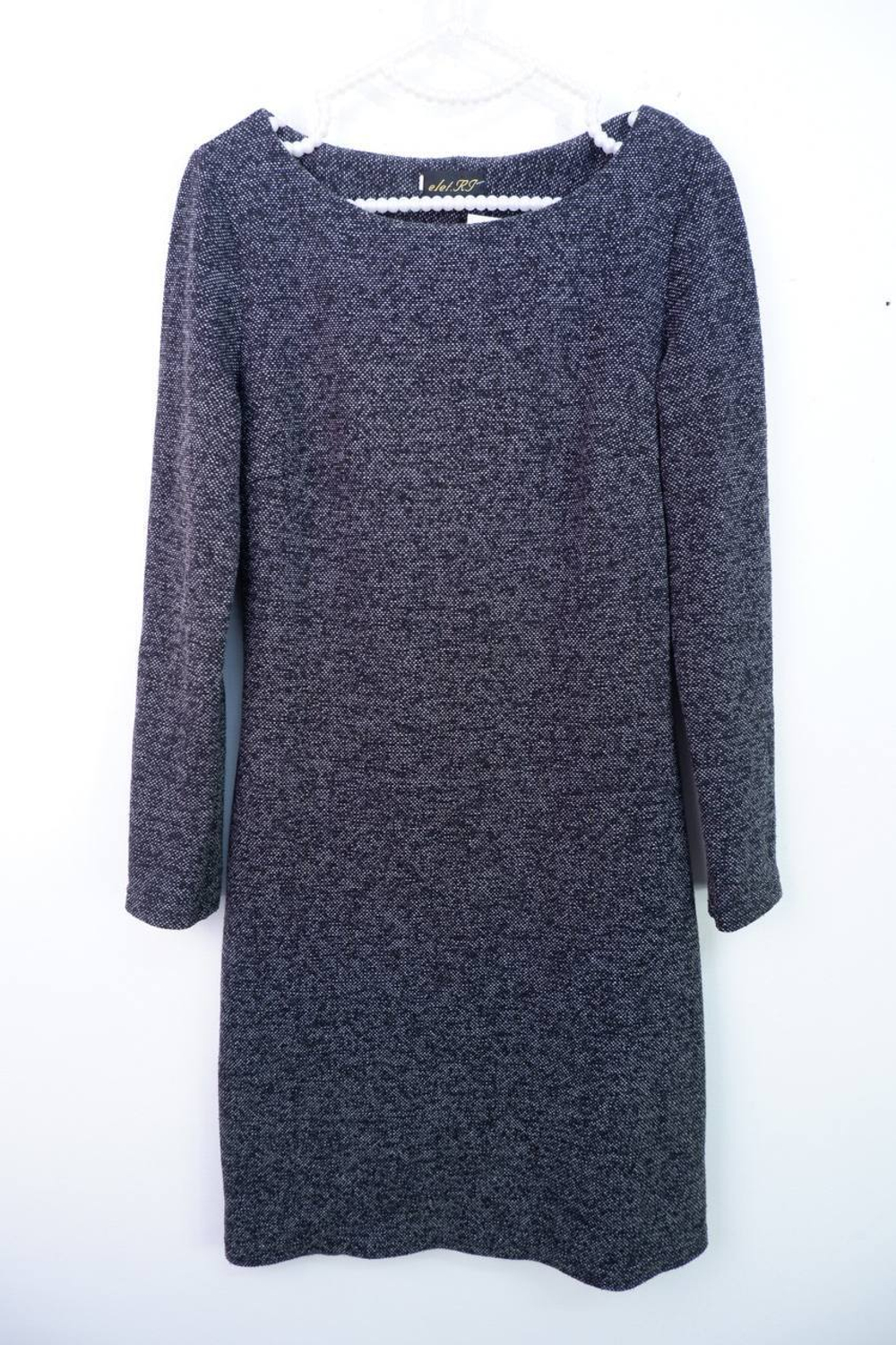 Платье Elet.RT плотное, визуально на 46 размер